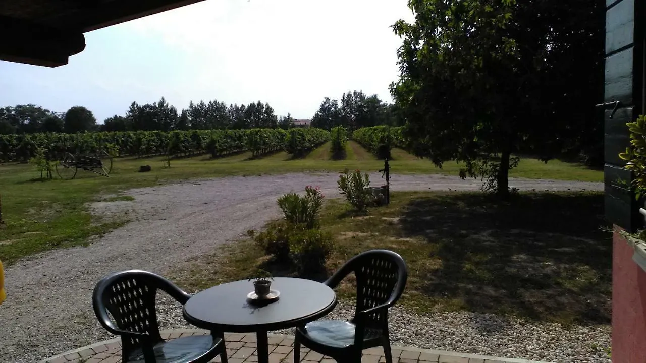 Barone Rosso Bed & Breakfast Treviso 3*,  Italy